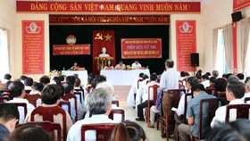 Quang cảnh buổi tiếp xúc cử tri của Đoàn đại biểu Quốc hội TP Đà Nẵng tại quận Cẩm Lệ