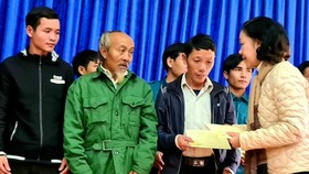 Trưởng Ban Dân vận Trung ương: Đề nghị Quảng Nam tiếp tục tập trung giúp đỡ người dân Trà Leng sớm ổn định chỗ ở