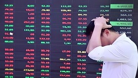 Tăng điểm bất thành, VN Index nối dài chuỗi giảm lên 4 phiên
