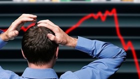 Cổ phiếu trụ ‘bất lực’ trước áp lực bán tháo của nhóm bất động sản