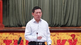 Bộ trưởng Bộ Tài chính Hồ Đức Phớc phát biểu tại buổi làm việc