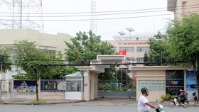Bắt đối tượng ôm bình gas lao vào trụ sở Trung tâm Truyền hình Việt Nam tại Cần Thơ