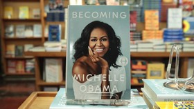 Hồi ký “Becoming” của cựu Đệ nhất Phu nhân nước Mỹ Michelle Obama sẽ xuất bản tại Việt Nam