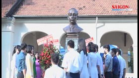Khánh thành tượng đài cố Tổng Bí thư Lê Hồng Phong