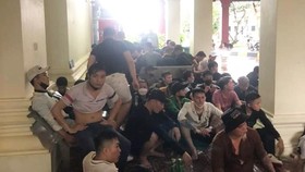 Thêm 60 người tháo chạy khỏi sòng bạc Campuchia về cửa khẩu Mộc Bài