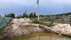 Phú Quốc: Nhiều chủ biệt thự xây dựng chui nộp giấy tay mua đất cho UBND xã