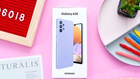 Galaxy A32, smartphone tầm trung với thiết kế thời thượng