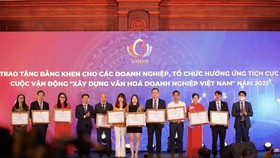 Huawei Việt Nam vinh dự nhận bằng khen