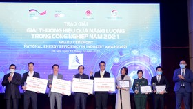 Trao giải thưởng tiết kiệm năng lượng 2021