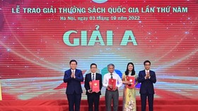 “Hoàng Việt nhất thống dư địa chí” được trao giải A giải thưởng Sách Quốc gia lần thứ V