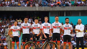 Đội UAE Team Emirates tăng cường lực lượng. 