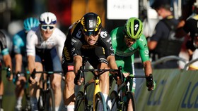 Wout van Aert giành chiến thắng chặng cuối Tourde France
