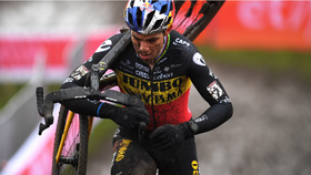 Wout van Aert là một trong những tay đua xe đạp việt dã mạnh nhất thế giới 