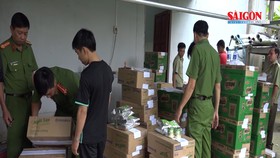 Hậu Giang: Niêm phong 1.800 gói, hộp sữa khiến học sinh phải nhập viện sau khi uống