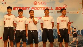 Đội vô địch năm 2017 trong phần giao lưu lại buổi họp báo