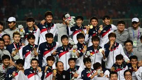 Hàn Quốc bảo vệ thành công tấm HCV bóng đá nam