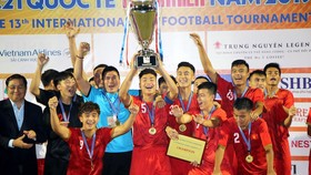 Đội U21 Việt Nam bảo vệ thành công ngôi vô địch