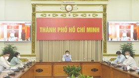 Chủ tịch UBND TPHCM Nguyễn Thành Phong: Đặt sức khỏe, tính mạng của người dân lên trên hết