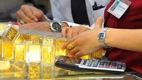 Gold loses VND1.05 million per tael further