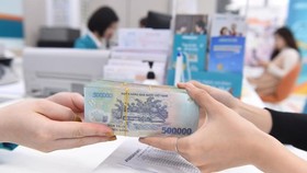 Dư địa tín dụng vẫn còn, NHNN yêu cầu tích cực giải ngân vào sản xuất kinh doanh, nhất là các lĩnh vực ưu tiên.