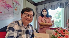 Author Nguyen Nhat Anh at the book signing