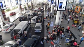 HCMC Transport Department asks Tan Son Nhat airport's security to be kept under strict control.