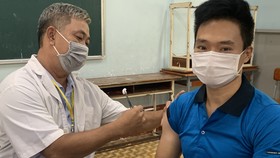 TPHCM: Đề xuất tiêm vaccine ngừa Covid-19 cho học sinh từ 12-18 tuổi