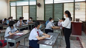 TPHCM: Nhiều thí sinh đi muộn trong ngày làm thủ tục dự thi tuyển sinh lớp 10