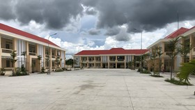 Sân bóng chuyền, nơi xảy ra vụ ẩu đả. Ảnh: TÍN HUY