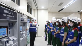 Đẩy mạnh cải cách hành chính, xây dựng chính quyền đô thị