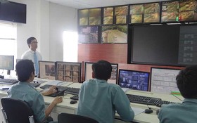 西貢河隧道管理中心的交通攝錄系統也用 於治水工作。