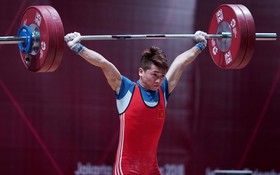 鄭文榮總舉299公斤奪得銀牌。