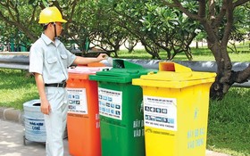 不分類垃圾及轉交與規定不符廢棄物的家庭戶與廢棄物源排放主體，經多次提示後，收集單位將向地方政府通知以依法懲處。（示意圖源：互聯網）