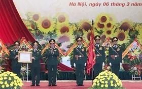 國防工會處舉行的一等捍衛祖國勳章迎接儀式。（圖源：賢芳）