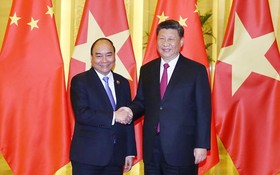 政府總理阮春福會見中國主席習近平。（圖源：越通社）
