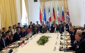 伊核協議5國（俄、中、英、法、德）與伊朗在維也納召開特別會議。（圖源：路透社）