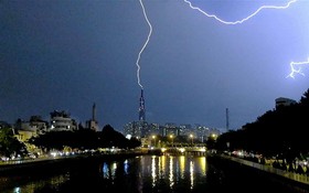 降雨時，本市高樓大廈的避雷針系統已收到不少場雷打。