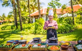 在度假區的越村餐廳將向遊客推介 “母親烹飪的美食”。（圖源：雙英）