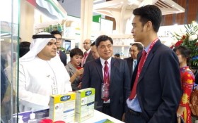 Vinamilk 在杜拜國際食品展會上推介新產品。