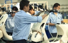 歐洲企業在越南生產摩托車。