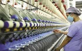 企業生產紗線供應市場。（圖源：德維）