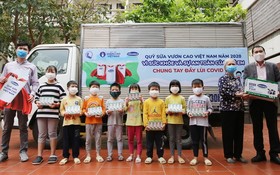 越南奶品公司(Vinamilk)近日展開“為了少兒的健康與安全-我們攜手抗擊新冠病毒”活動。