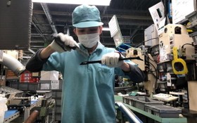 因企業受新冠肺炎疫情影響倒閉而失業的勞工可從日本政府享受失業輔助，每日6815至8330日元。（示意圖源：PLO）