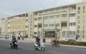 阮氏香初中學校是芽皮縣的典範工程之一，已於2018-2019學年投入使用。