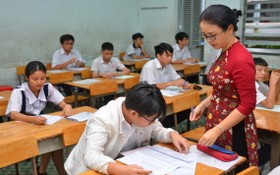 學生參加高中一考取。