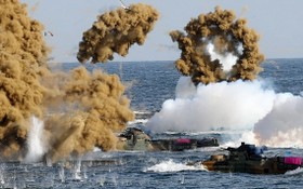 2018年11月5日，在韓國浦項，韓國海軍陸戰隊參加演練。（圖源：AFP）