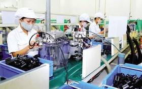 越南Toyo Denso有限責任公司（日本Toyo Denso Group的成員企業，位於南刺工業區）的本田摩托車零配件自動生產線一瞥。