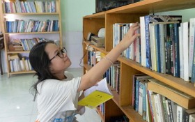 本市一名六年級學生申氏清翠告知，她在今年暑期閱讀自己喜歡的書籍。