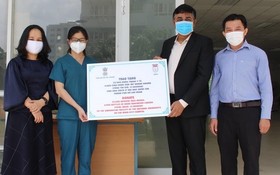 印度總領事館贈送防疫物資