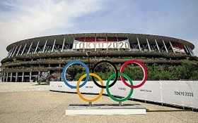 東京奧運是奧運歷史上首次延期舉行，在時隔5年後，奧運聖火將於今晚在東京國立競技場再度點燃。（圖源：互聯網）